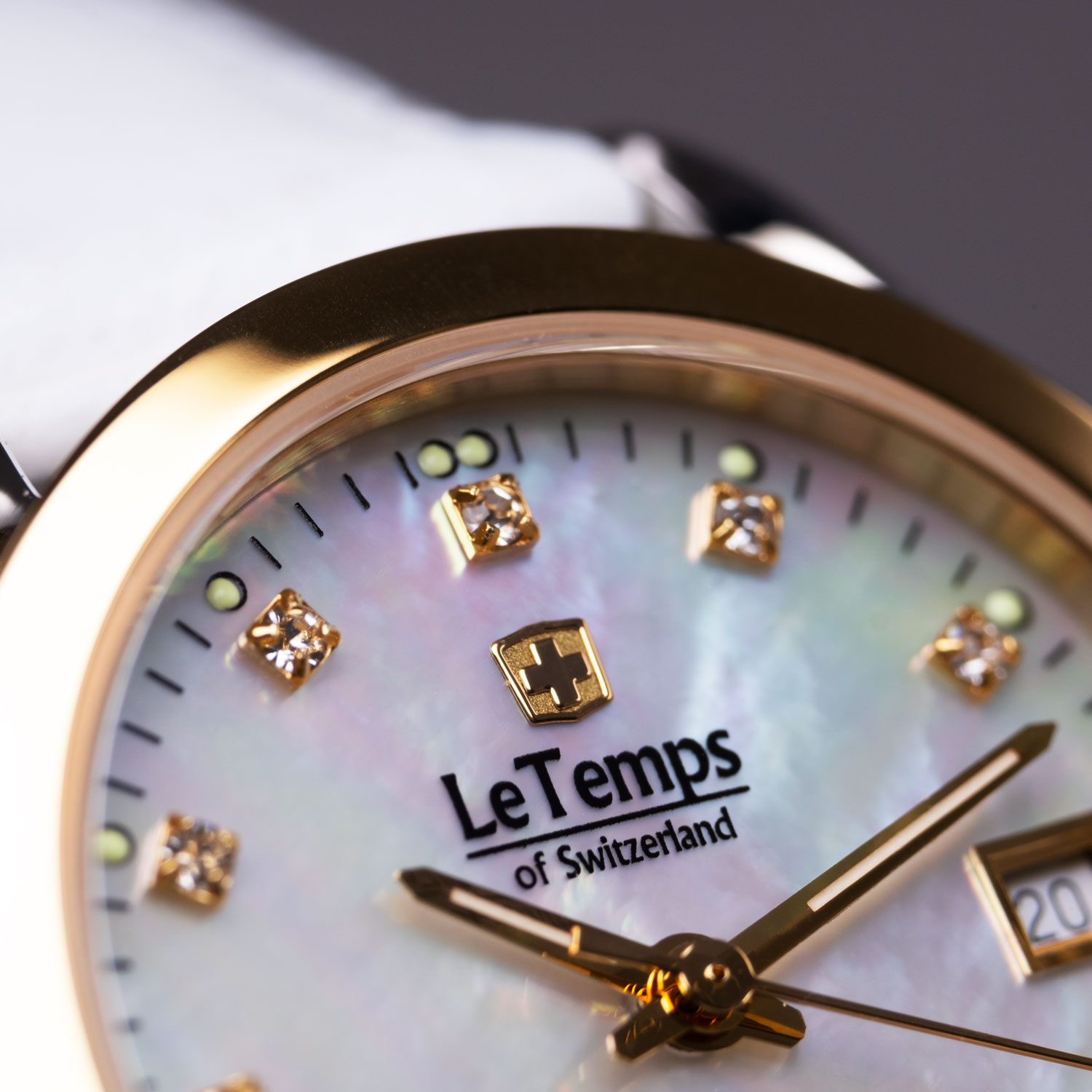 Le Temps LT1082.45BL54